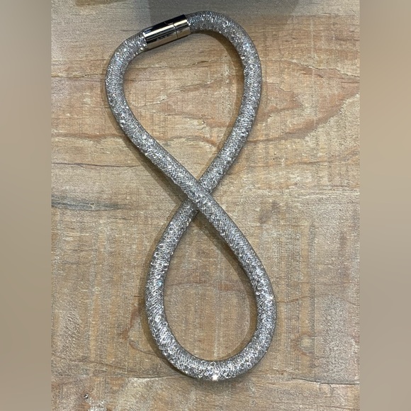 Swarovski Silver Glitzy Stardust Bracelet new in box choker necklace - Picture 6 of 9